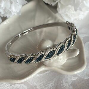 BZ OTC RHINESTONE CLAMP BRACELET